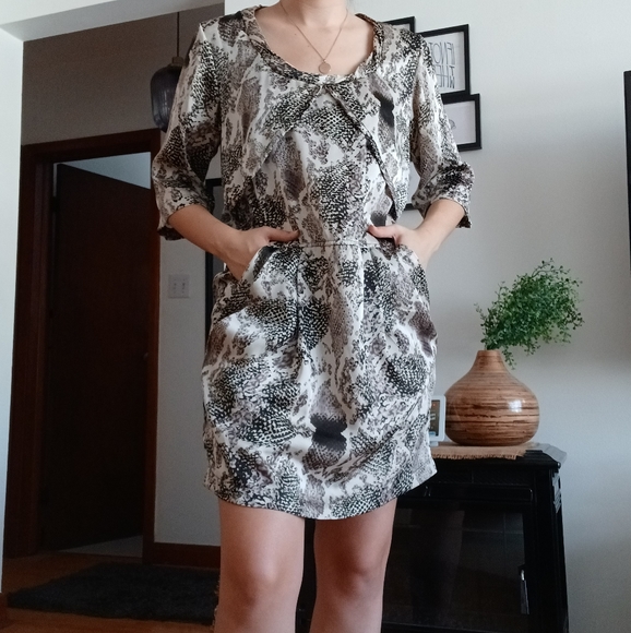Satin Snakeskin Patterned Dress - Picture 2 of 9